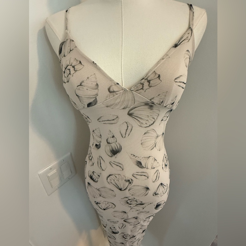 SOLD ❤️ - Picture 2 of 5